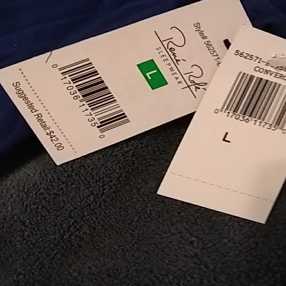 Rene Rofe Sleepwear Set - Picture 4 of 4